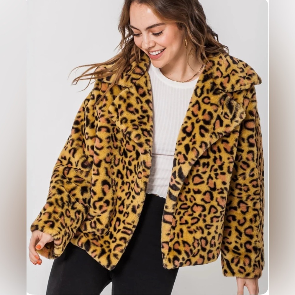 NWT Leopard print Teddy Bear cozy oversized fashion bomber jacket-mult sizes